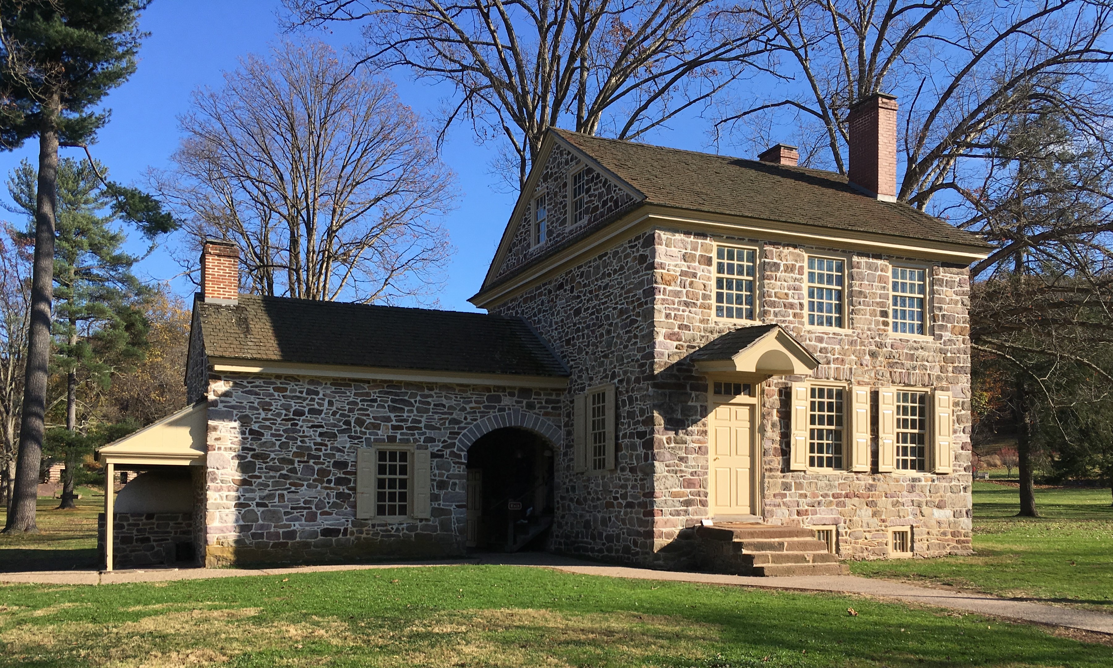 Building with Stone